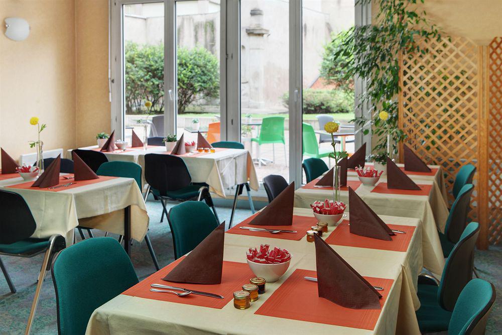 Citadines Kleber Strasbourg Aparthotel Ресторант снимка